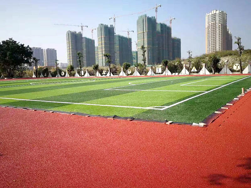 塑膠跑道怎么現(xiàn)場檢測報告？